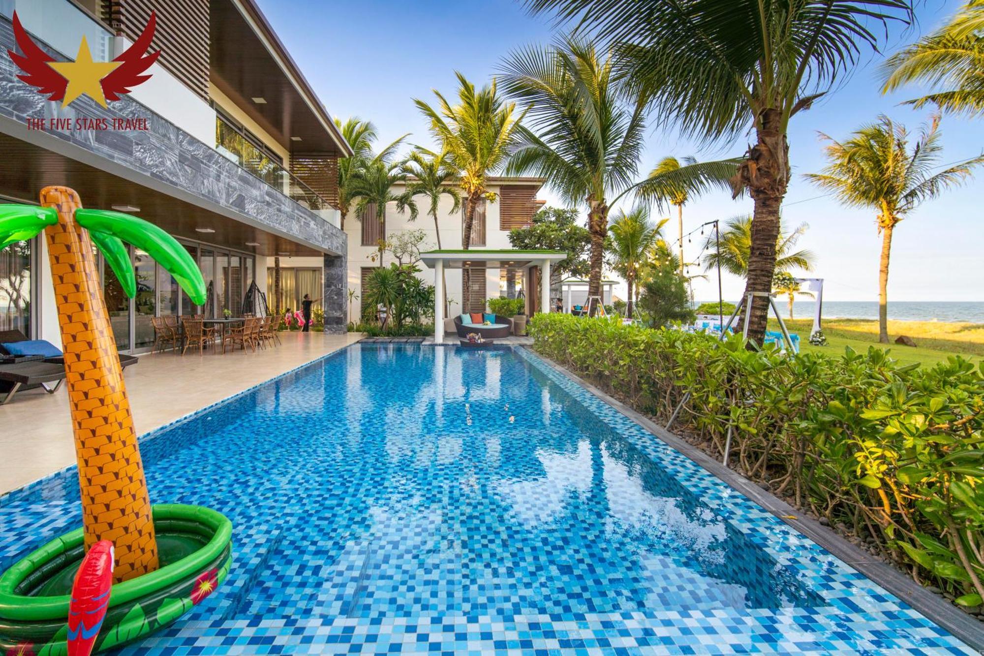 The Five Villas 8 Bedrooms Beachfront - K3 Da Nang Exterior photo